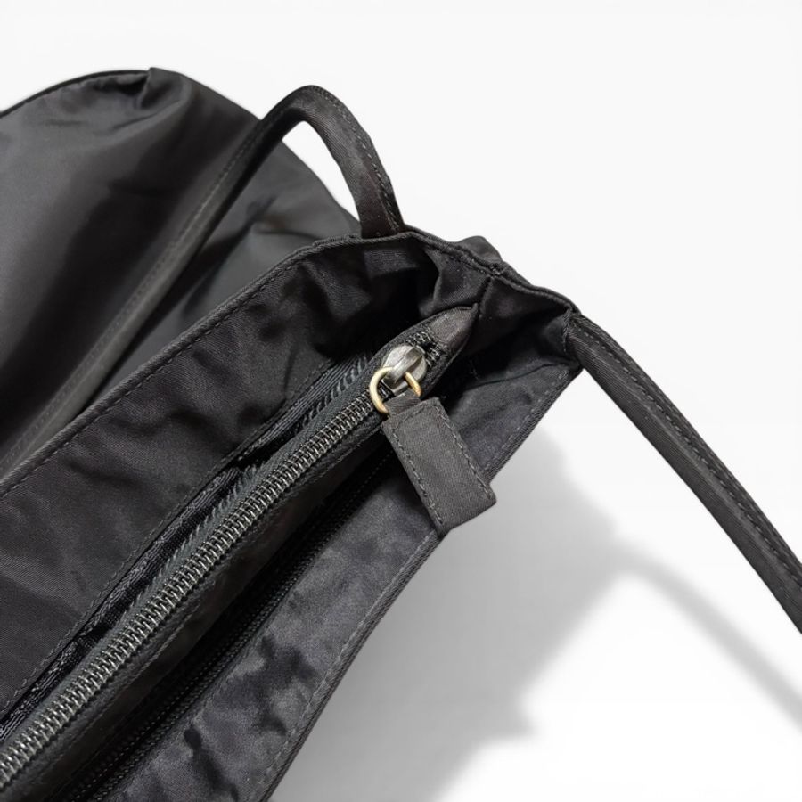 Prada 經典黑色尼龍托特包 Nylon tote bag 單肩包 手提包 28cm-14