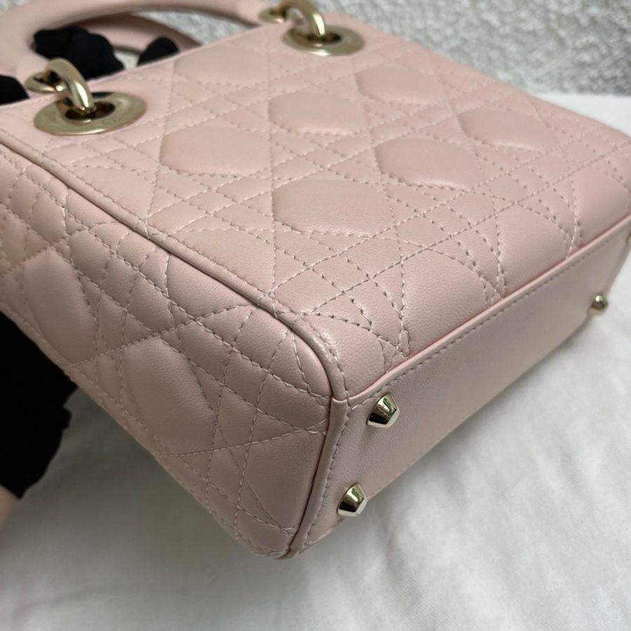 Dior迪奧裸粉色羊皮三格戴妃包-6