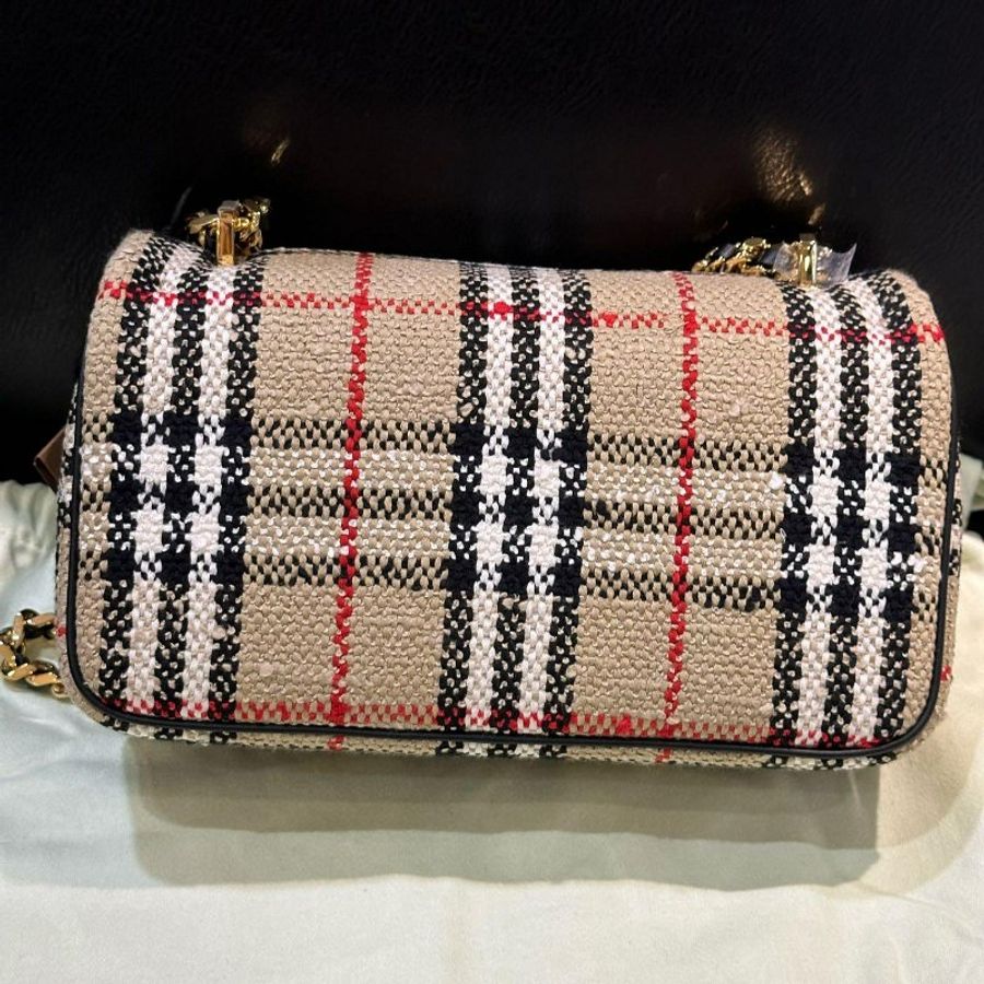 💎Han's house精品服飾💎Burberry Lola 格紋 肩背 包 小號 義大利製 現貨 原價79000-5