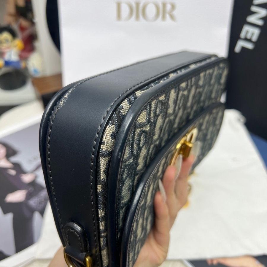 Dior迪奥30蒙田 Avenue 老花斜挎包-6