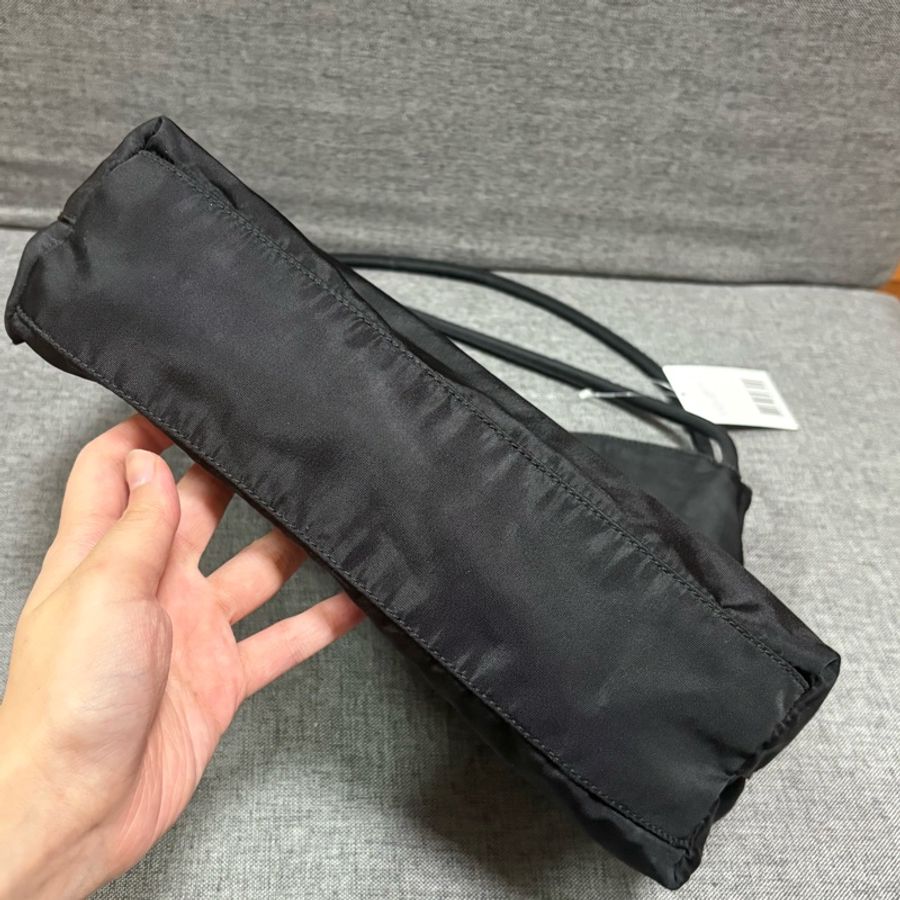 Prada 經典黑色尼龍托特包 Nylon tote bag 單肩包 手提包 28cm-7