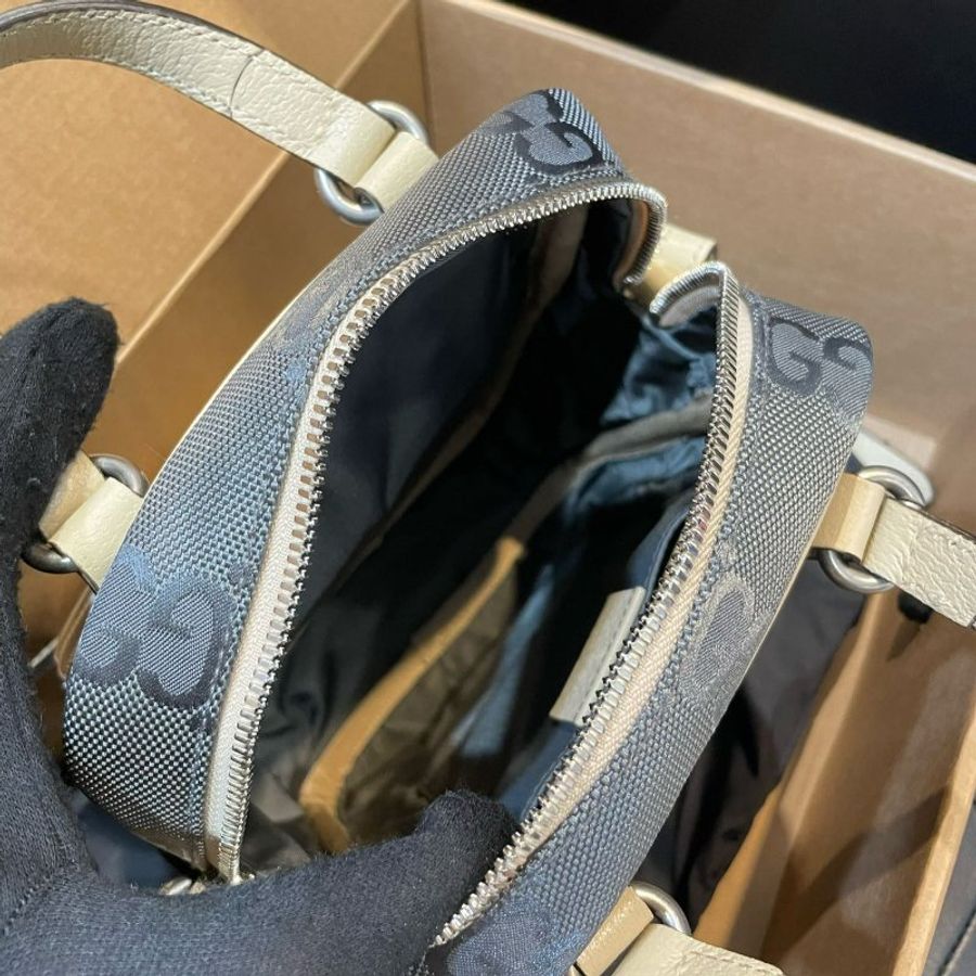 💎Han's house精品服飾💎Gucci Off The Grid系列 肩背包 側背包 625850 古馳 現貨 原價41000-6