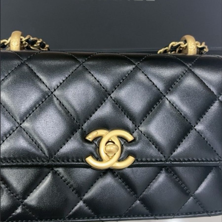 CHANEL 雙金球掀蓋包|AS2615 晶片款|黑金經典全配 🖤-1