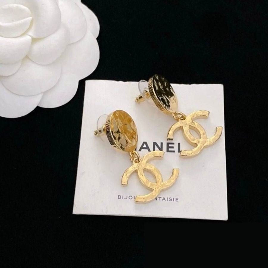 Chanel 24c🌈現品實拍 🌈金色熔岩圓雙C耳環👏9.8成新 未使用閒置品-18