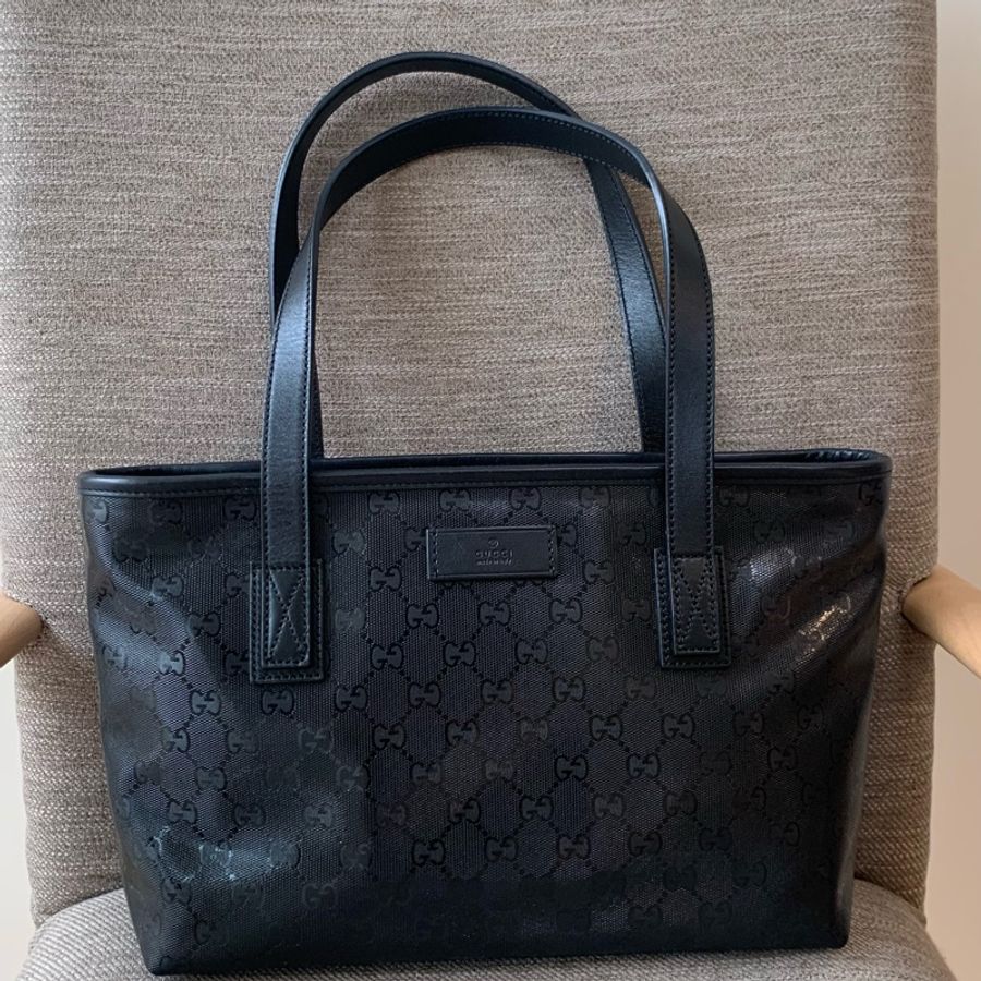 Gucci GG Imprime 托特包 亮面Logo壓紋黑色-0