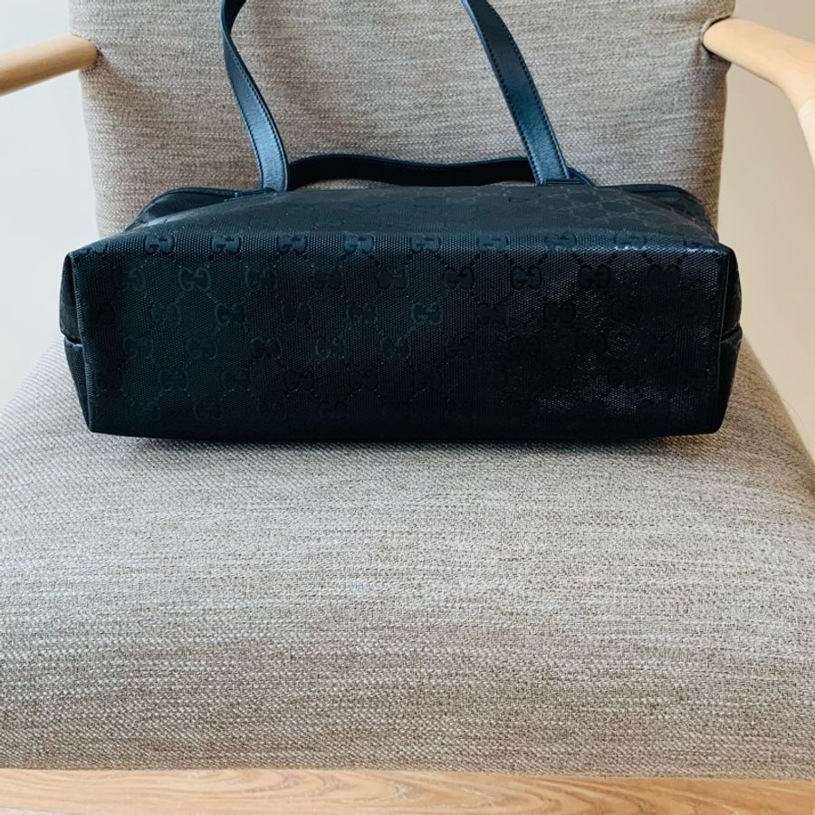 Gucci GG Imprime 托特包 亮面Logo壓紋黑色-9