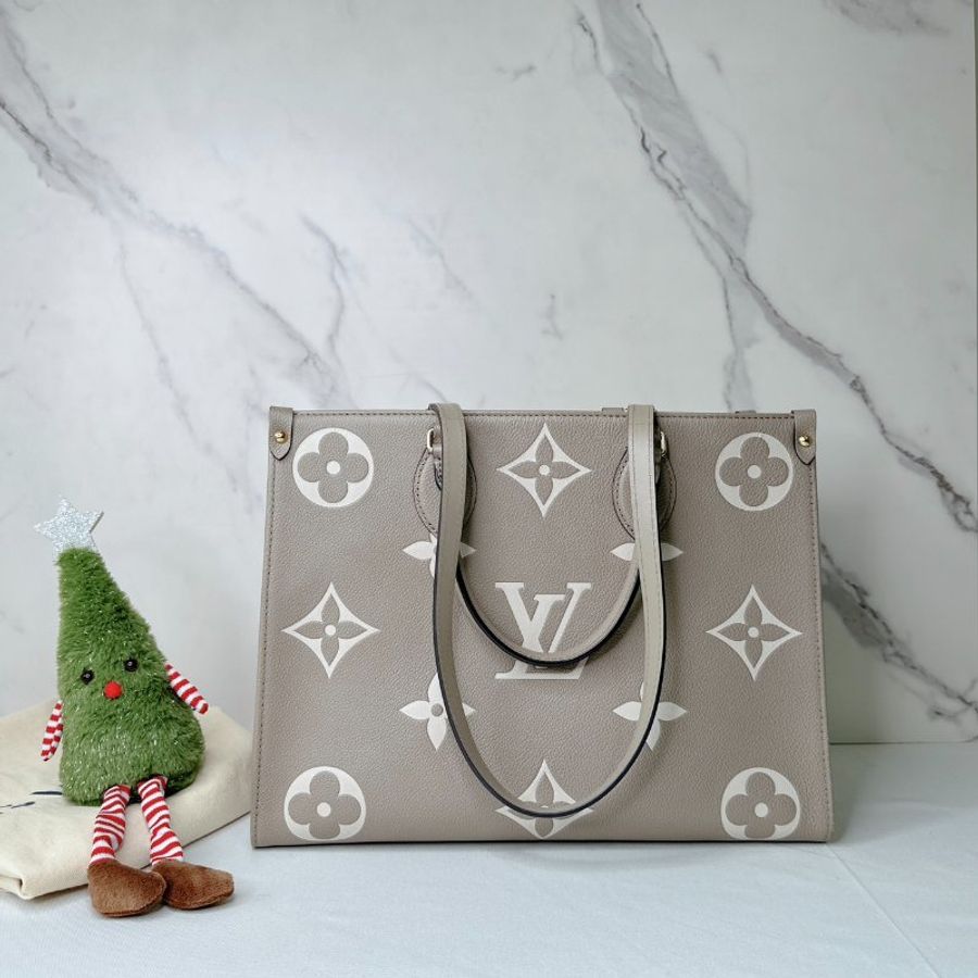 LV OnTheGo MM雙色托特包-1