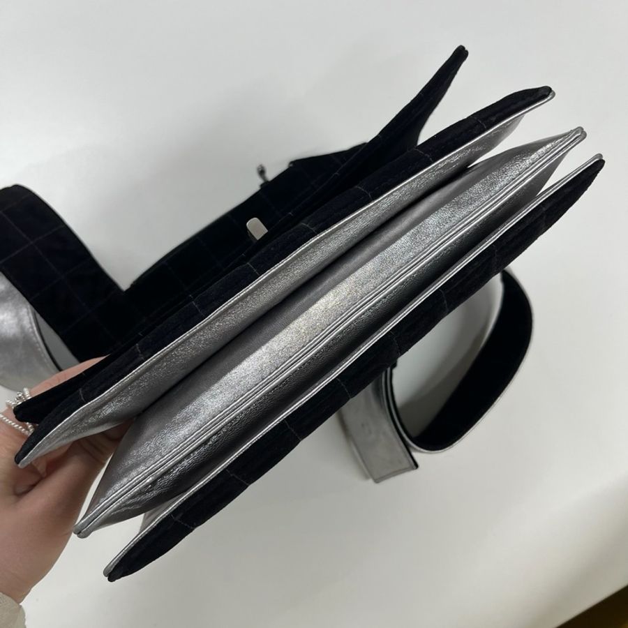 「JL精品代購」Chanel香奈兒 冰格麂皮 2.55 寬肩帶單肩包-11