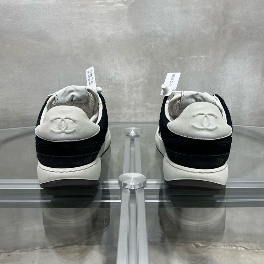 CHANEL 香奈兒 徽標皮革低幫板鞋 黑白色 38碼-5