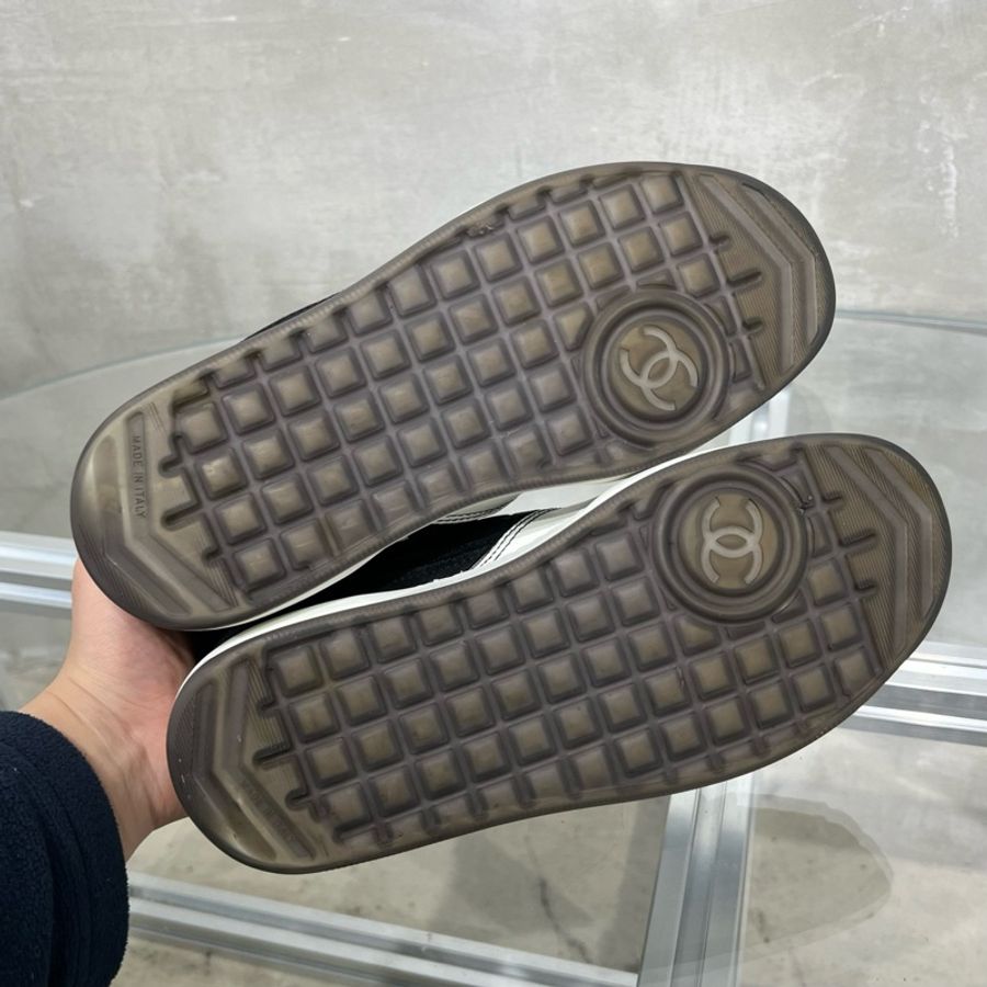 CHANEL 香奈兒 徽標皮革低幫板鞋 黑白色 38碼-8