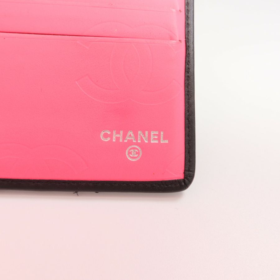 CHANEL 牛皮皮革Cambon Wallet銀扣長錢包-12