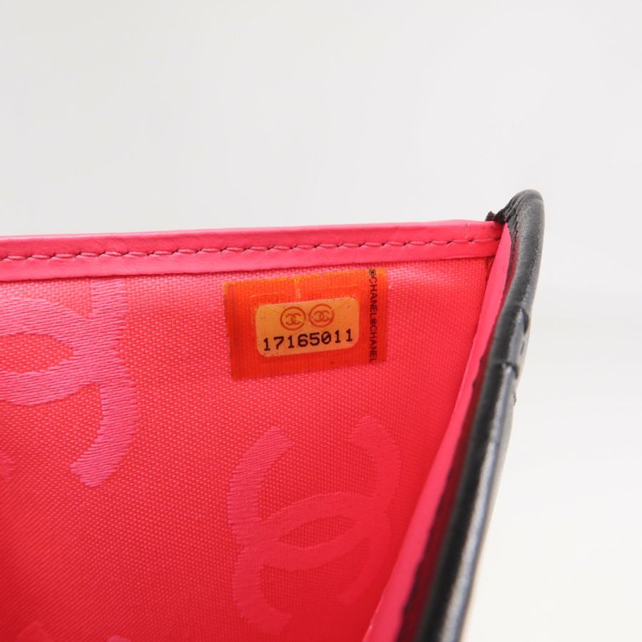 CHANEL 牛皮皮革Cambon Wallet銀扣長錢包-18