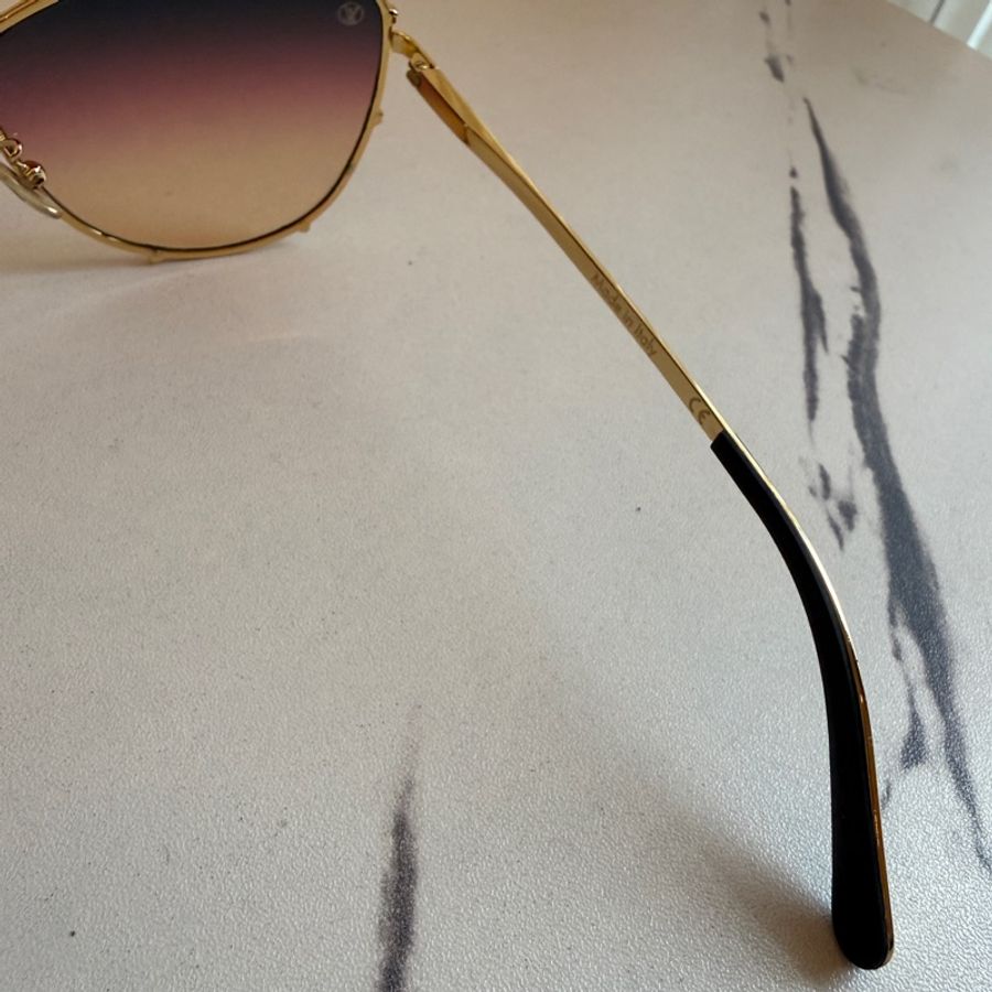 Lv墨鏡🕶️細節滿分-6