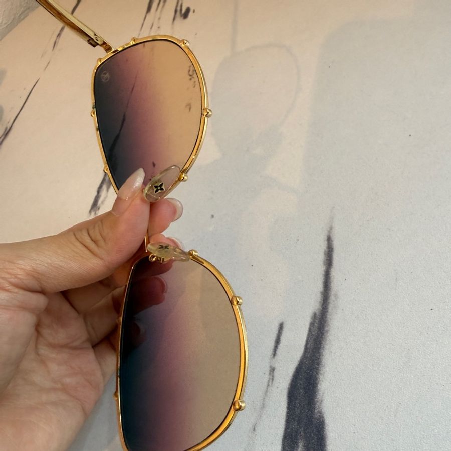 Lv墨鏡🕶️細節滿分-8