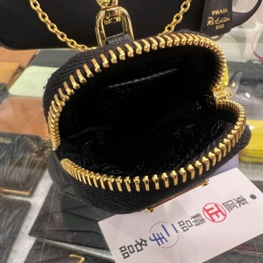 東區正精品㊣ PRADA 1BH204 hobo 2005黑色尼龍三角牌金鍊帆布背帶三合一零錢包手提斜背肩背兩用包腋下包 RZ6351-9