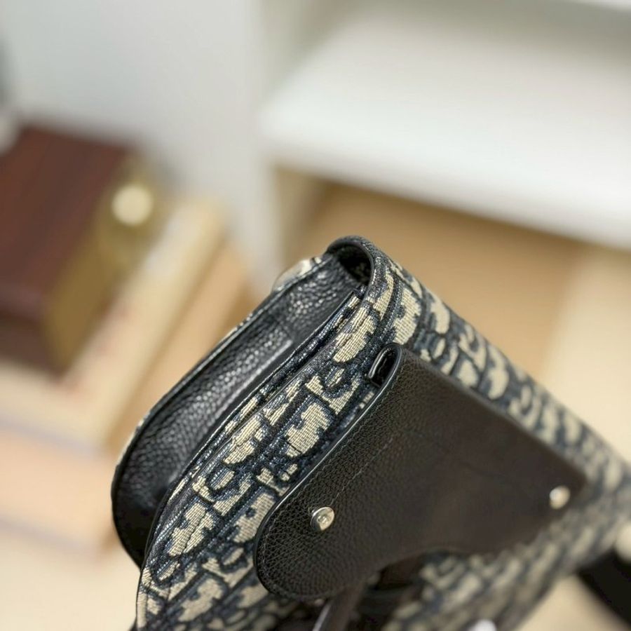 🏷️Dior 迪奧.Saddle 馬鞍郵差包 已絕版/客人寄賣-8