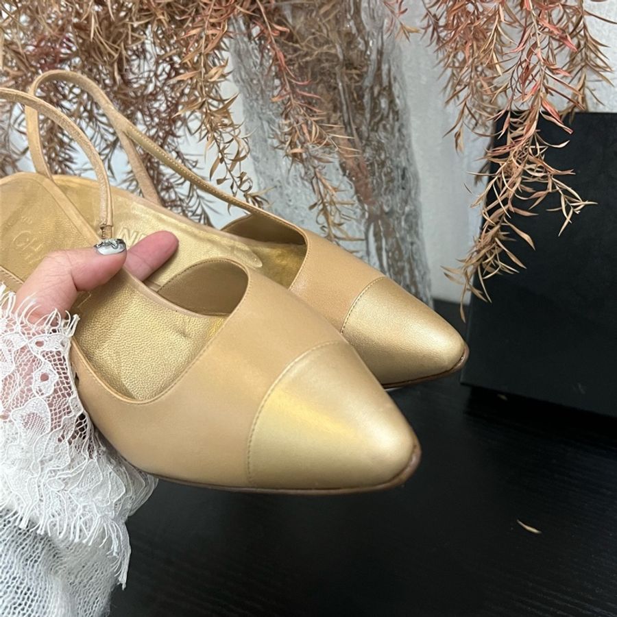 Chanel 裸色拼金色高跟單鞋-5