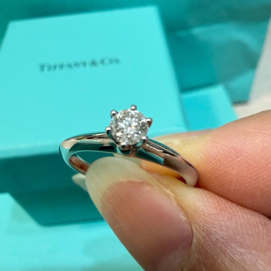 Tiffany&Co. 六爪鑽戒💍0.19carat-1