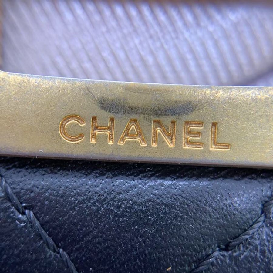 二手Chanel香奈兒Woc2.55徽章限量款鏈條包,鐳射26開-11