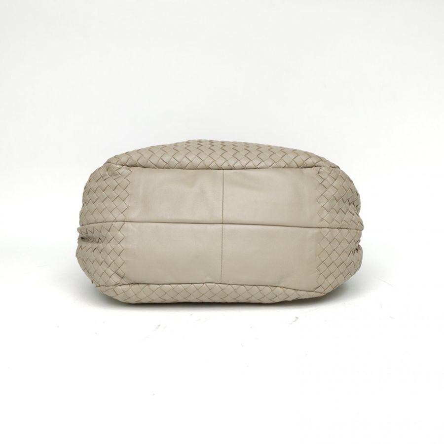 BOTTEGA VENETA 淺灰羊皮經典編織腋下包hobo-3