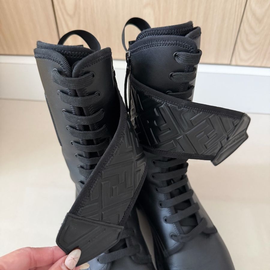 Fendi 壓花側拉鍊牛皮靴子-5