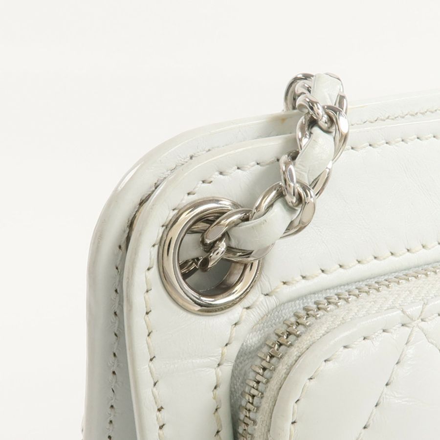 CHANEL 牛皮皮革Chain Shoulder銀扣鏈帶肩背袋-10