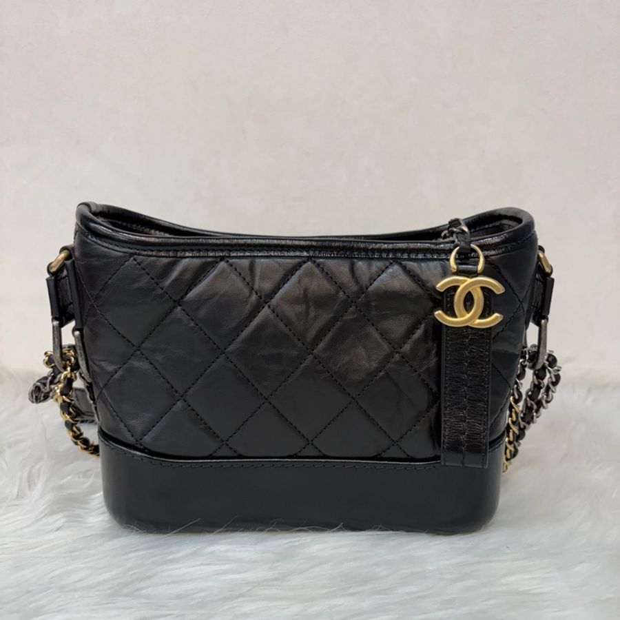 CHANEL A91810 AS0865 gabrielle HOBO 20公分 黑色斜背包流浪包 小號-1