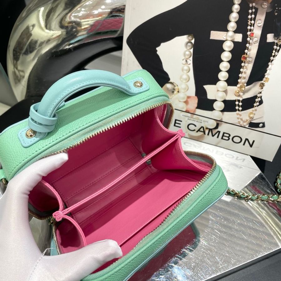 Chanel香奈儿 Vanity case 相机包-5