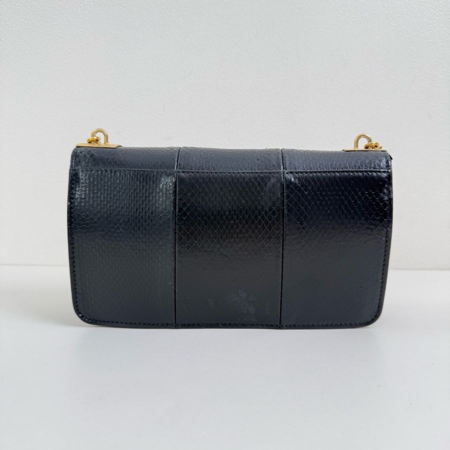 Gucci/古馳 蛇皮黑色鏈條斜挎包 金扣-2