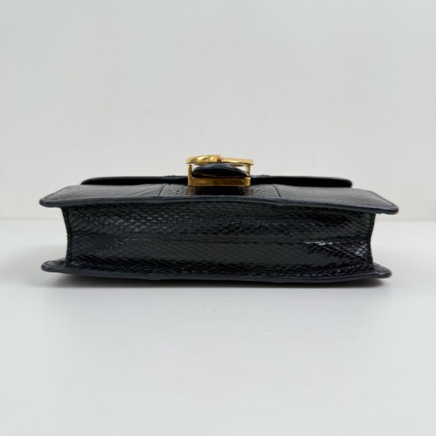 Gucci/古馳 蛇皮黑色鏈條斜挎包 金扣-5