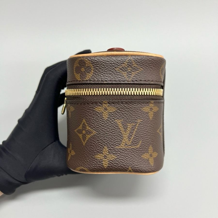 【98新 ✨ 全網最低價!】LV/路易威登 芯片款 老花化妝包-6