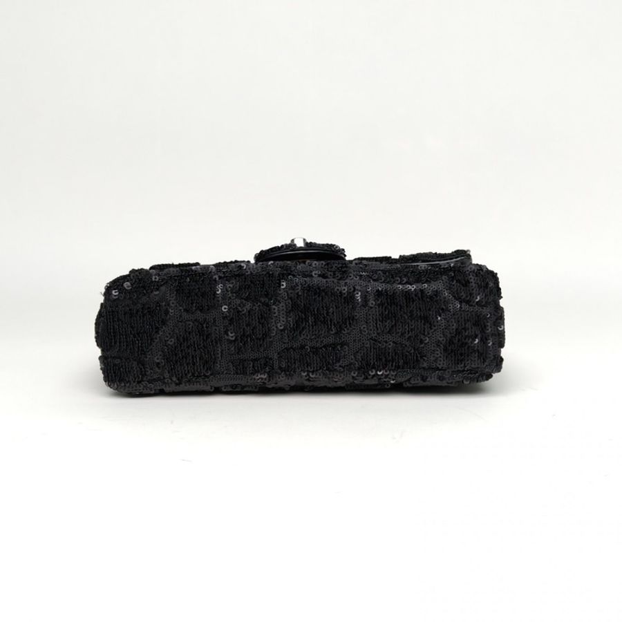 CHANEL CF口蓋包大Mini20cm黑色珠片28開鎢鋼扣-3