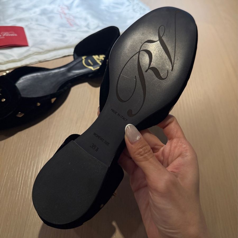 Roger Vivier 黑色絨面平底鞋(38.5)-3