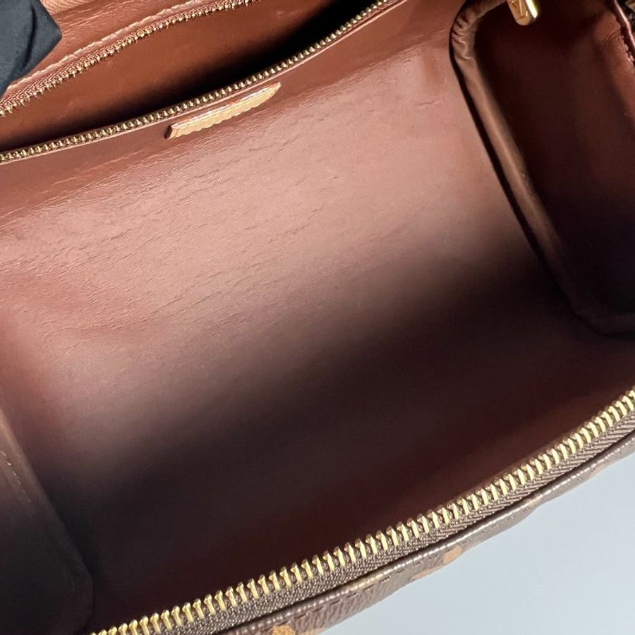 LV M44494/晶片款 老花手拿盥洗包-5