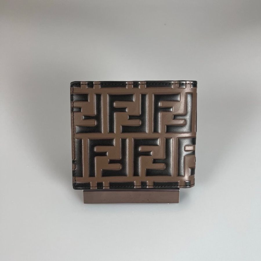 FENDI 7M0169 老花對開短夾-2