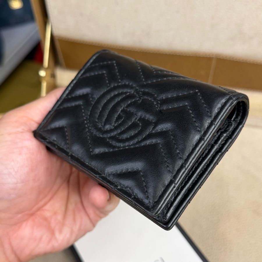 GUCCI 黑色牛皮GG marmont 對開迷你短夾🖤🩶實用小巧-9