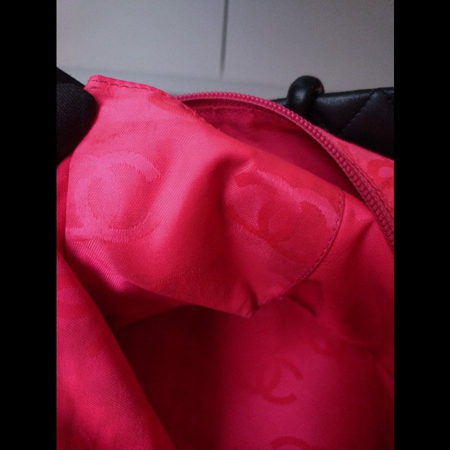 Chanel 黑底白雙C康朋大托特包-37