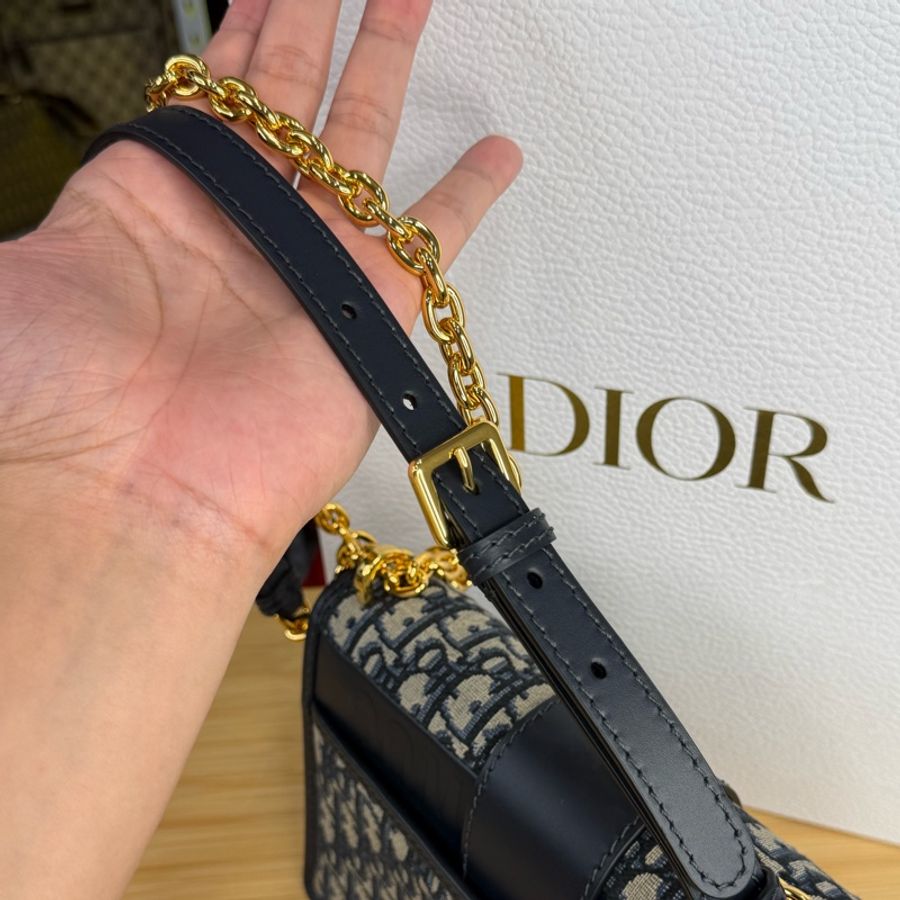 DIOR Montaigne 蒙田30🖤💙2026/3離櫃-14