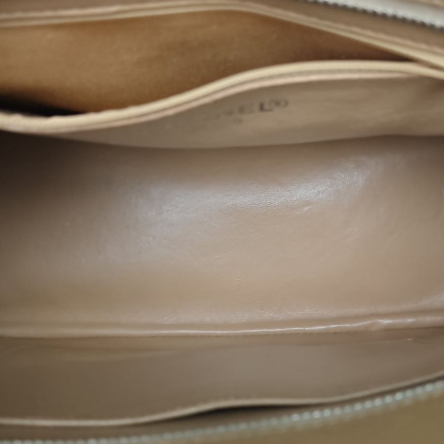 CHANEL 中古米銀牛希爾頓銀幣包奶茶色荔枝牛皮6開銀扣-5