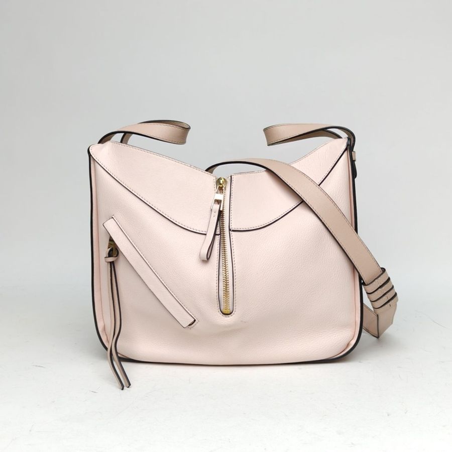 LOEWE Hammock吊床包小號裸粉色牛皮金扣-0