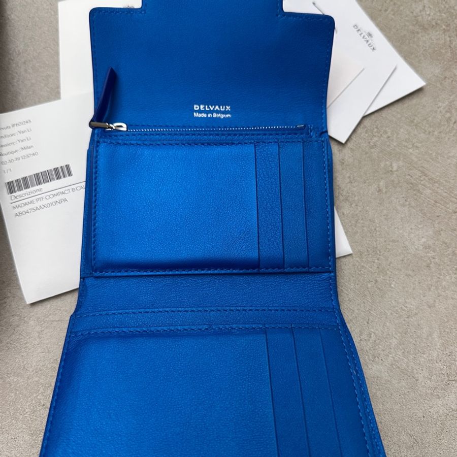 Delvaux 非常經典的 Madame 系列短夾-2