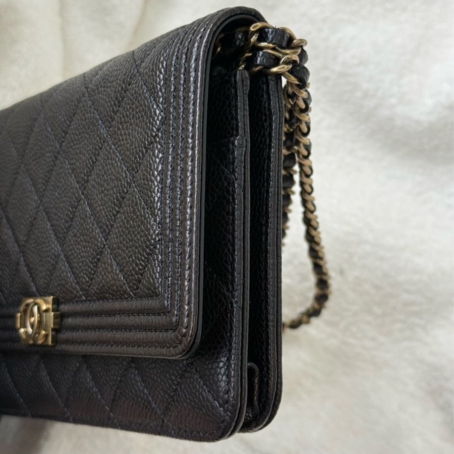 (閒置新🆕）Chanel 黑金荔枝boy woc-3