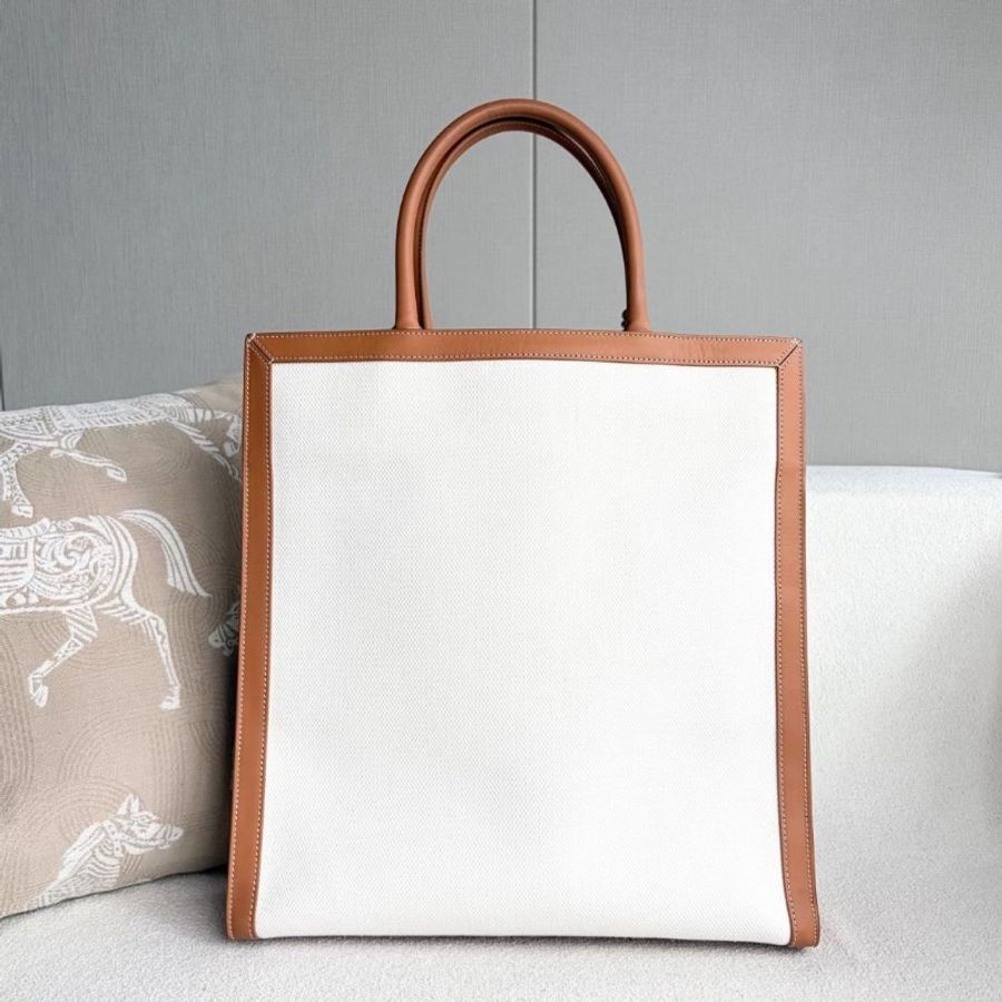 Celine 竪版Cabas帆布托特包 棕拼白 金扣 36.5*38*10 9新 配件鑰匙*2 鎖-4