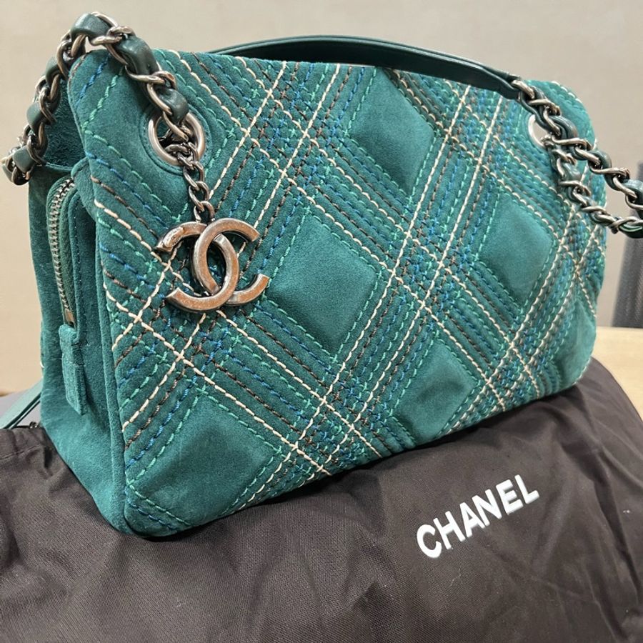 Chanel 經典手提肩背包 全新-9