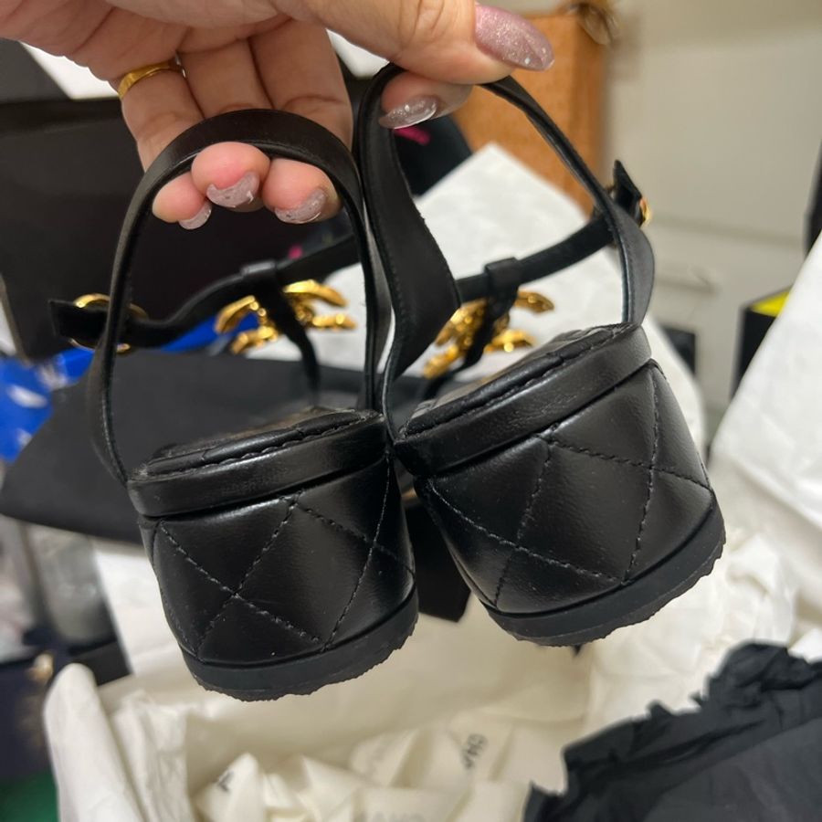 Chanel涼鞋38號-2