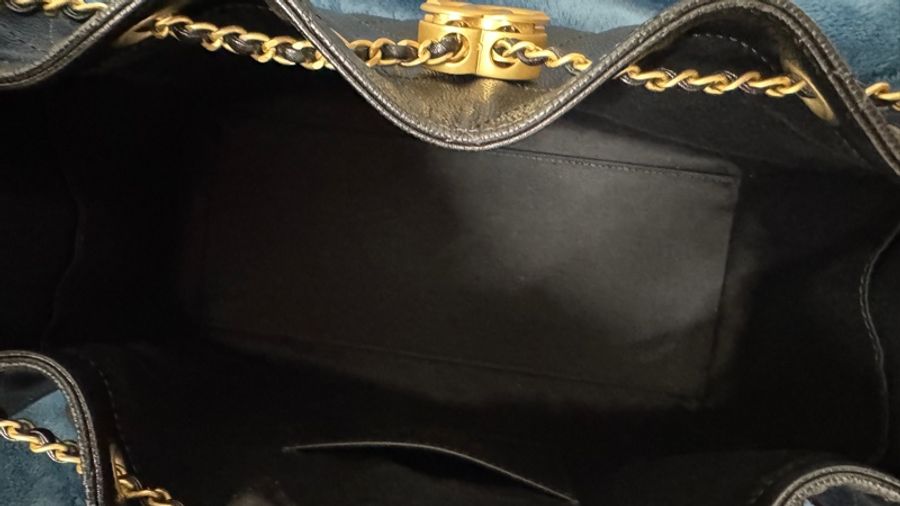 Chanel 25B Small Drawstring Bucket Bag (25B 小號 抽繩水桶包) Chanel 25 Small 黑色荔枝皮金扣-11