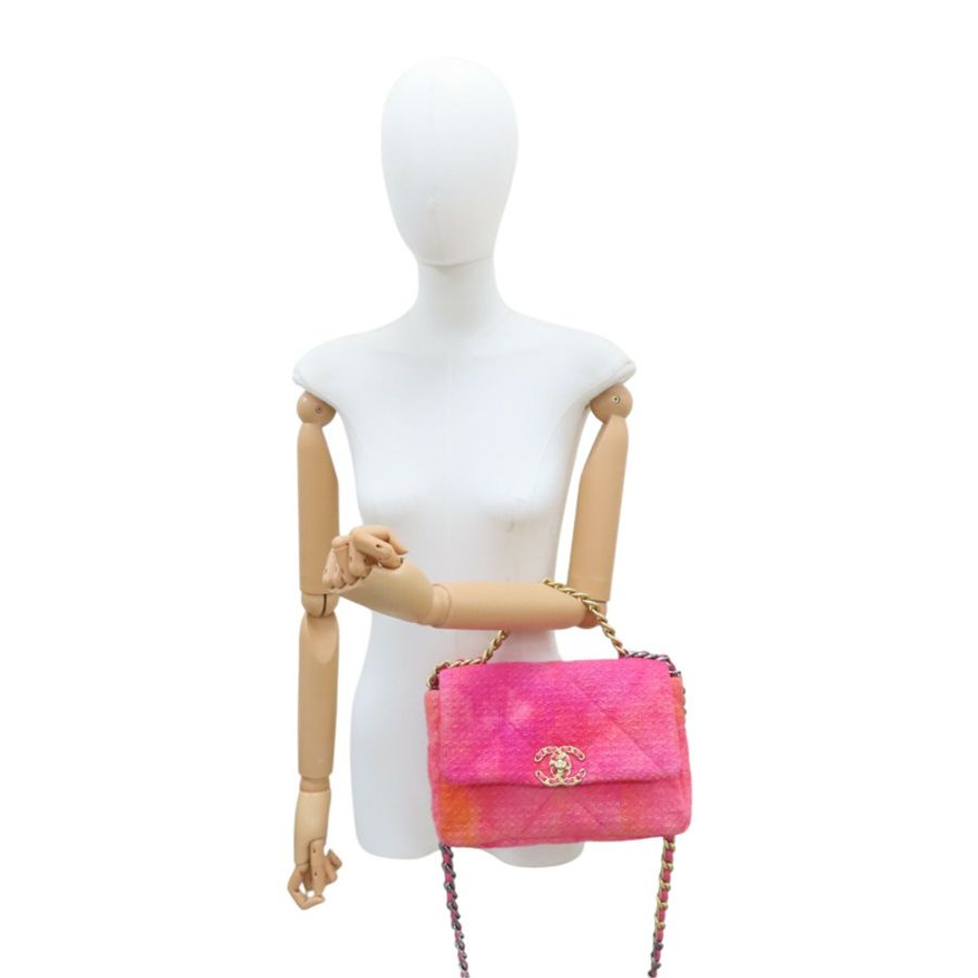 桃粉色 毛呢 CHANEL 19 26cm 肩背包 金釦【CHANEL 香奈兒】 AS1160-10