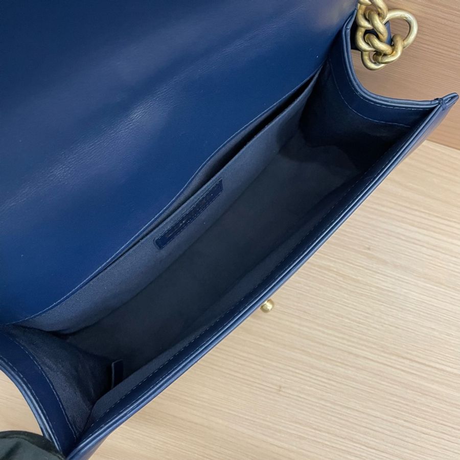 Chanel 藍金 LEBOY 羊皮 中號 菱格金扣鏈條包 有卡 有塵袋 無盒子 尺寸底長25*高15寬8*-11