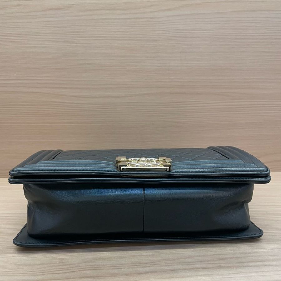 Chanel 黑金 LEBOY 羊皮 2018年 24開 中號 菱格金扣鏈條包 有卡 有塵袋 無盒子 尺寸底長25*高15*寬8*-7