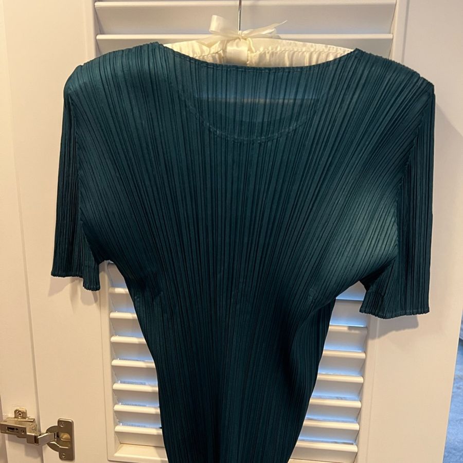 PLEATS PLEASE ISSEY MIYAKE, 3號-0